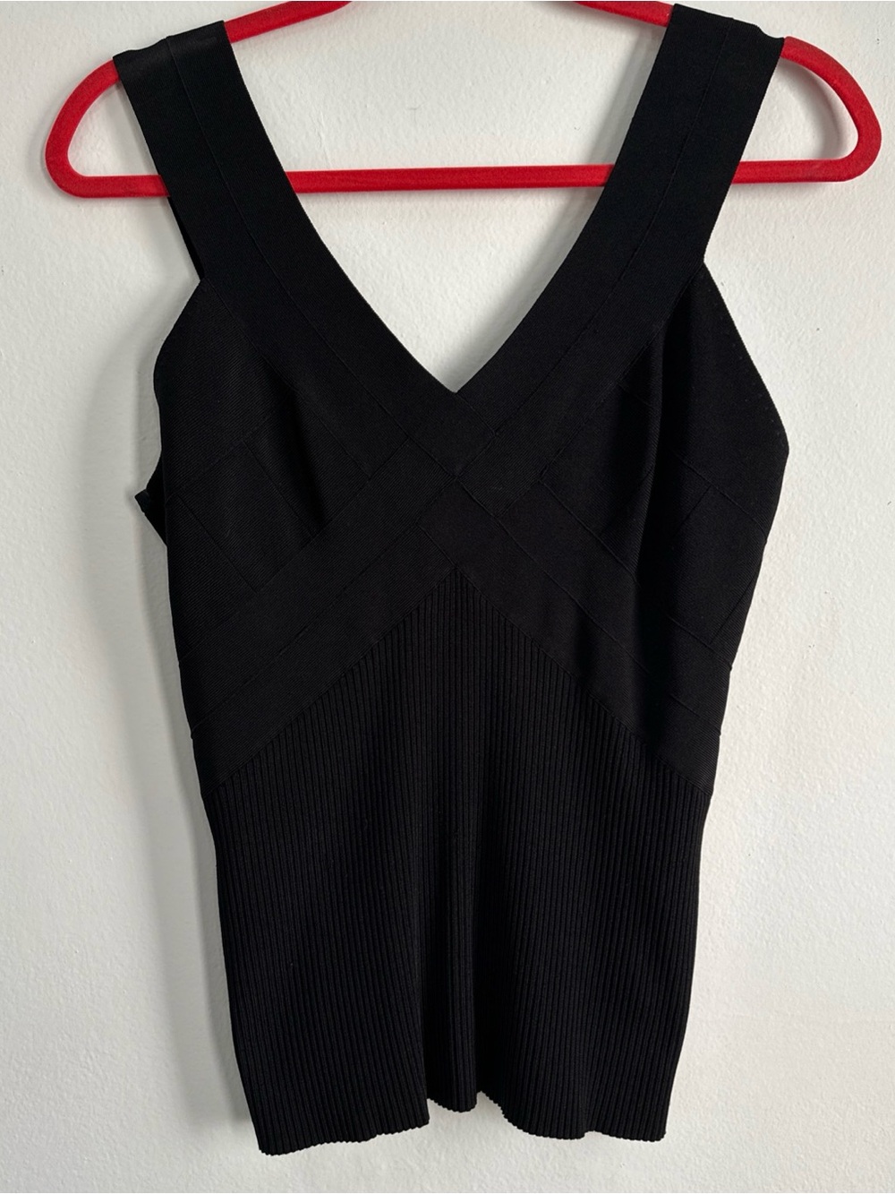 Caché Fitted Ribbed Tank Top Knit Black Distinct Crossover Bandage V-neckline - Picture 2 of 12